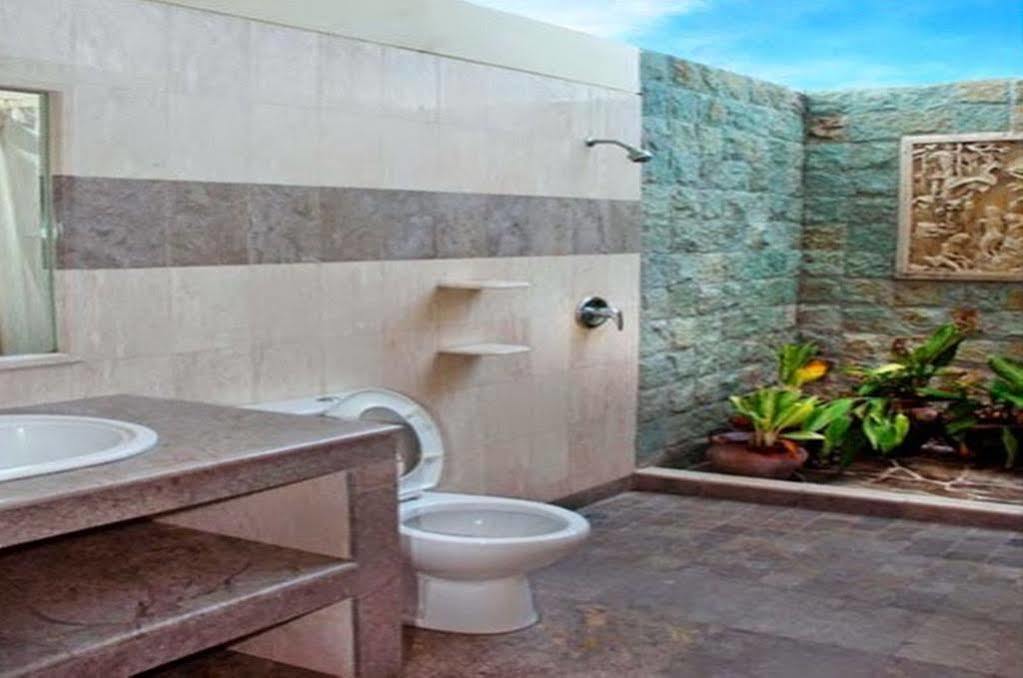 Mayang Private Pool Villa Seminyak المظهر الخارجي الصورة